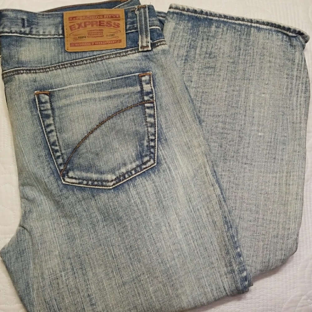 Express Precision Fit Jeans